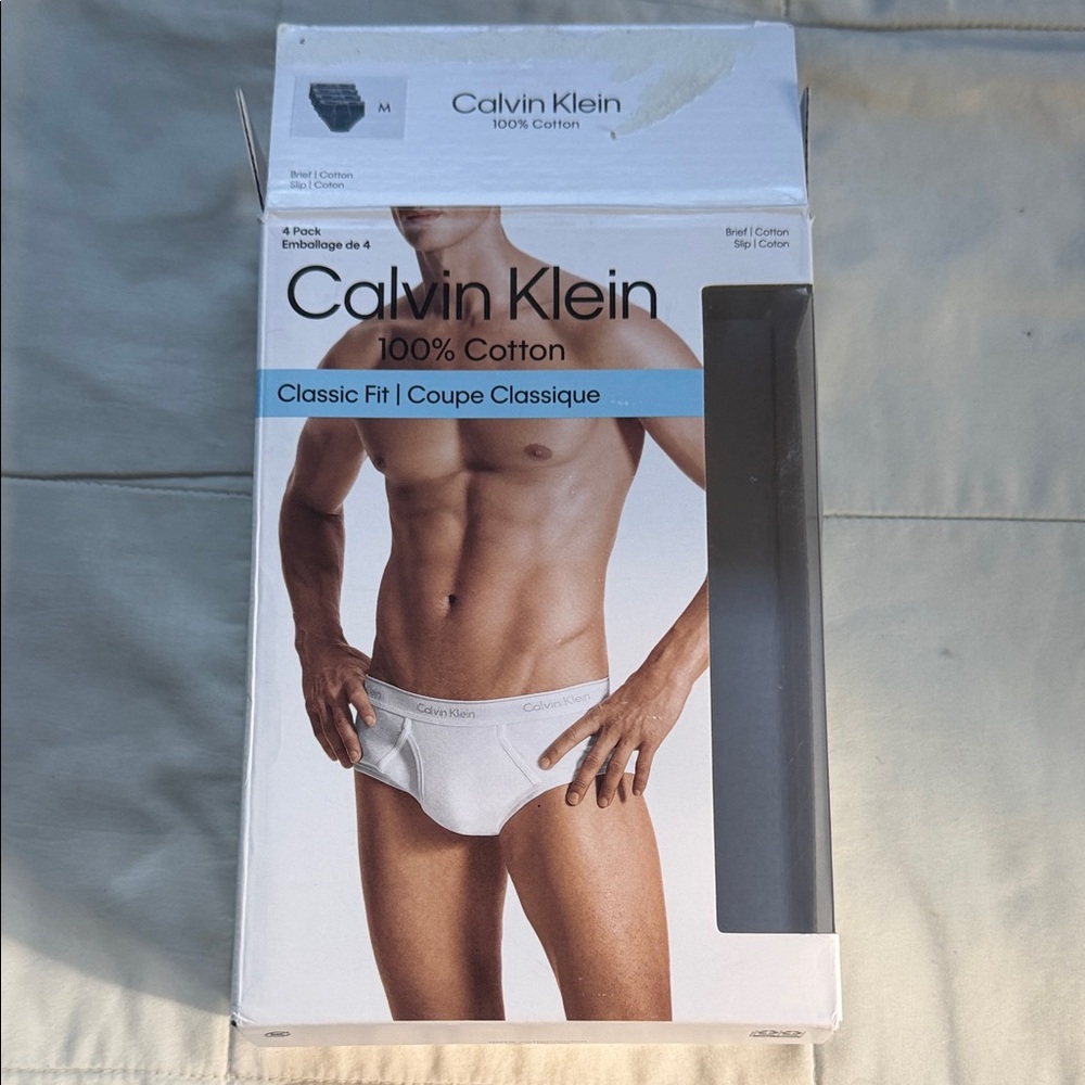 Calvin Klein NWB Men's Classic Fit Black Briefs - 3 Pair - Size Medium - Picture 3 of 3
